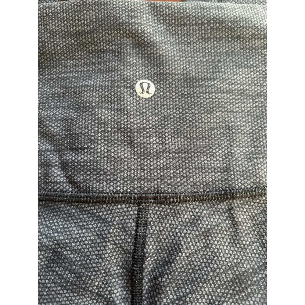 Lululemon High Rise Crop Leggings‎ Gray Black Space Dye Textured Yoga Pants 21in